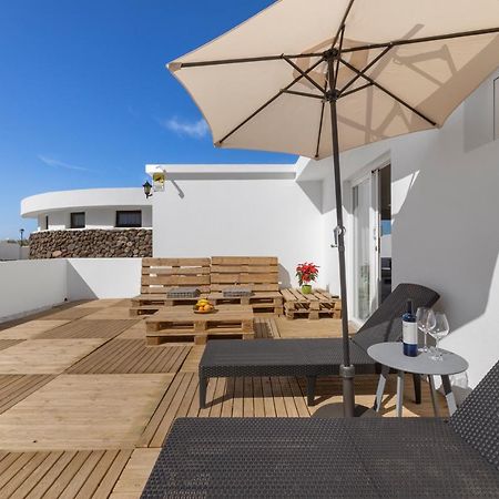 דירות Famara Loft 12 מראה חיצוני תמונה